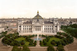 Historismus - Der alte Reichstag von Wallot im Original